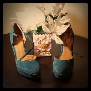 Nine west wedge heels